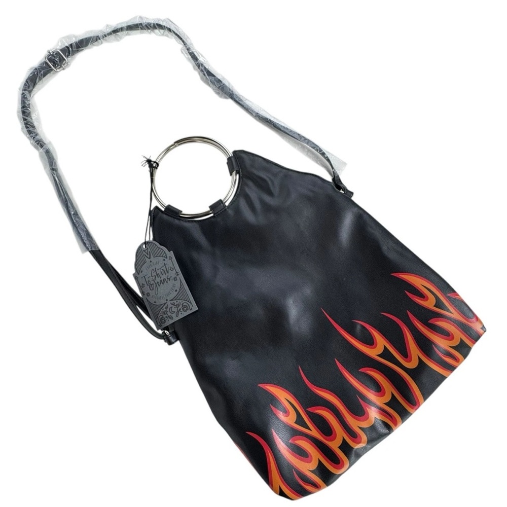 Black and Red Flame Design Bag Silver tone ring handle or crossbody NWT - Picture 6 of 15